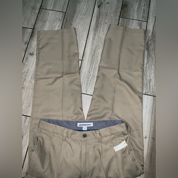 Amazon Essentials Other - Men's new Amazon essentials khaki Tan Pants size 31 29